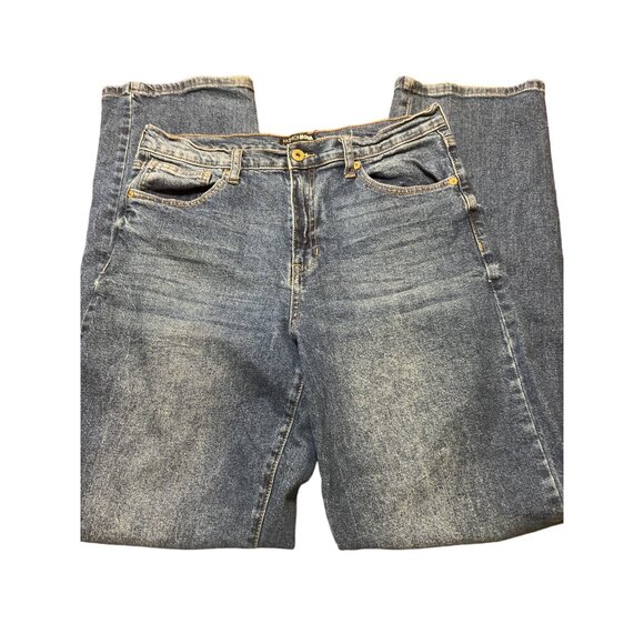 Fashion Nova Straight Leg Denim Jeans Size 11/30 Medium Wash Light Distressing - Picture 1 of 4